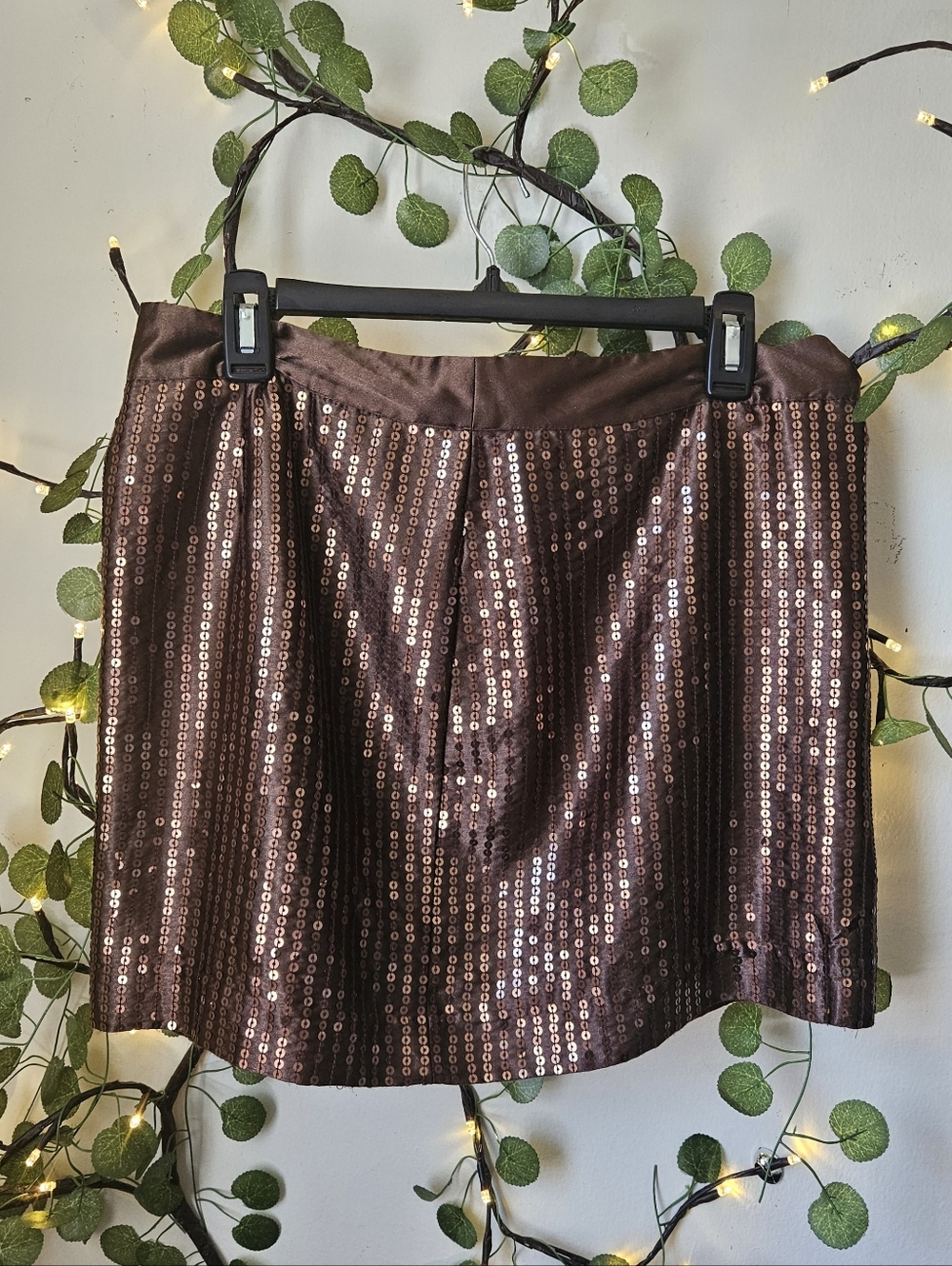 Gap chocolate Brown Sequin Embellished Mini Skirt Size 10 Side Zipper Fully line - Picture 2 of 9